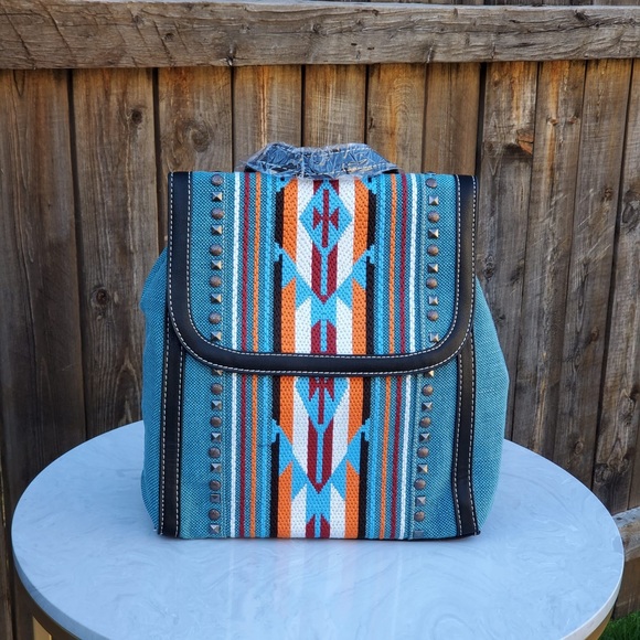 Montana West Handbags - Montana West Aztec Collection Backpack